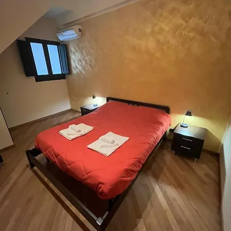 Casa Adorno * Cefalù